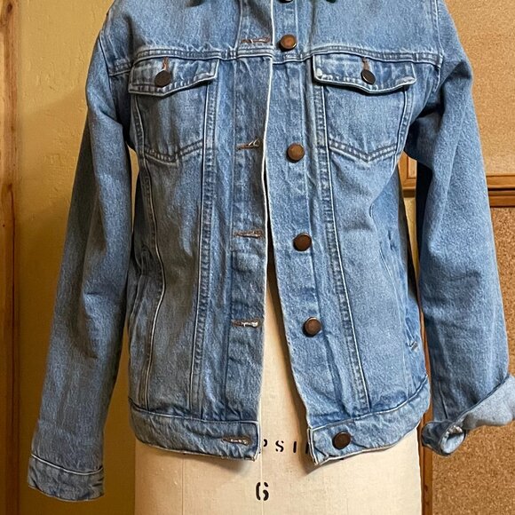 Women's Mott and Bow denim jacket - Picture 2 of 5